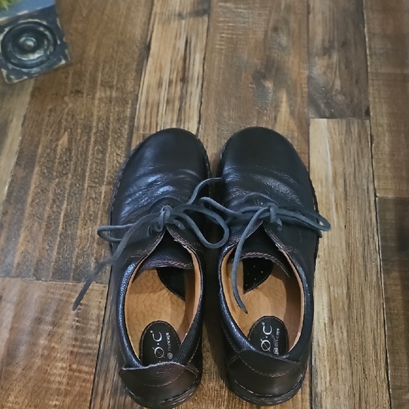 b.o.c Women's Black Leather Lace Up Casual Oxfords - Picture 9 of 12